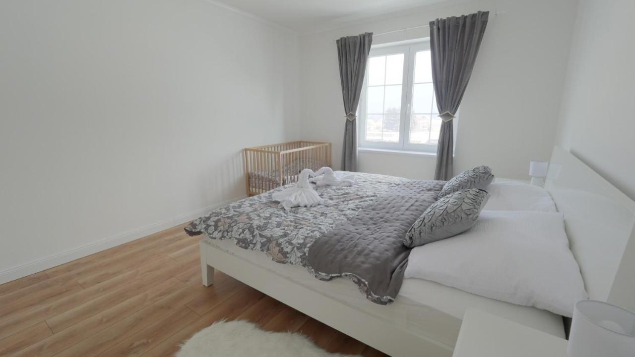 Apartmanovy Dom S Virivkou, Pod Secnom, Liptovsky Jan Liptovsky Mikulas Exterior photo