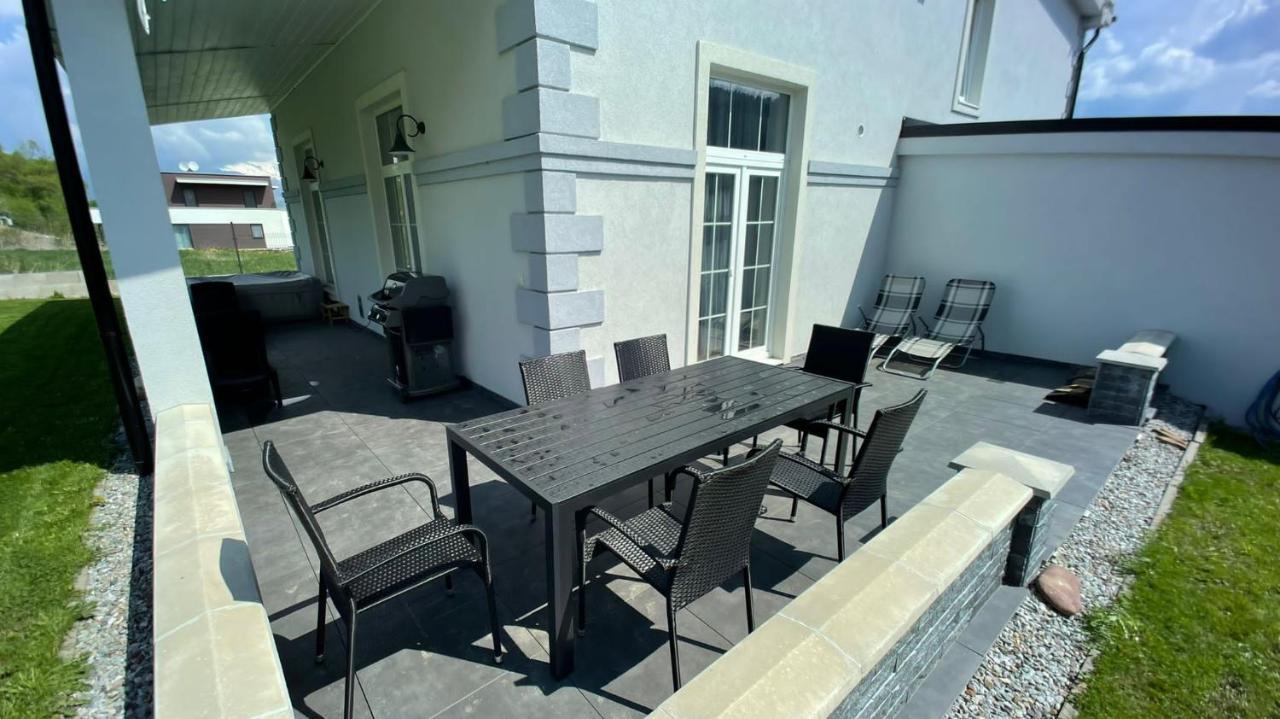 Apartmanovy Dom S Virivkou, Pod Secnom, Liptovsky Jan Liptovsky Mikulas Exterior photo